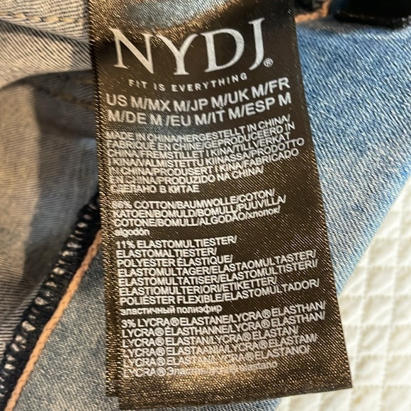 NYDJ sculpt-her jegggings. Ankle length. Light color. Size M. - Picture 6 of 9